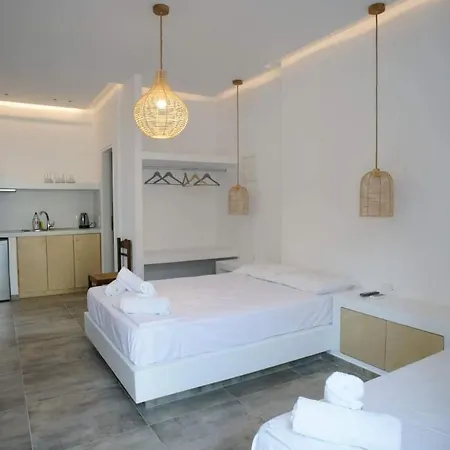 Anerrousa * Loutra (Kythnos)