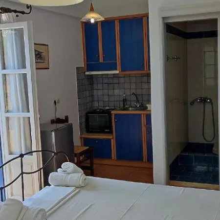 Guest house Anerrousa Loutra (Kythnos)