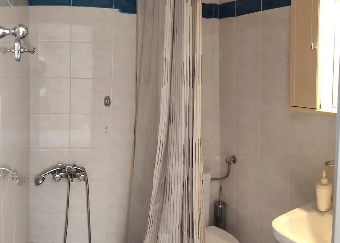 Anerrousa Guest house 3*