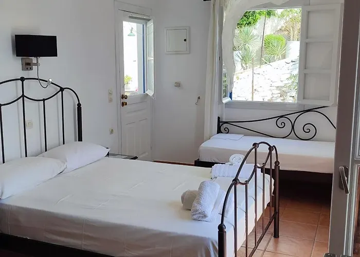 Anerrousa Loutra (Kythnos)