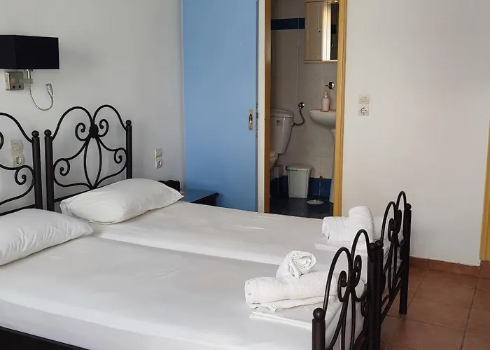 Anerrousa Guest house