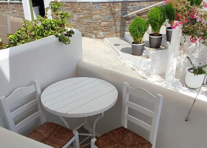 Anerrousa Guest house 3*