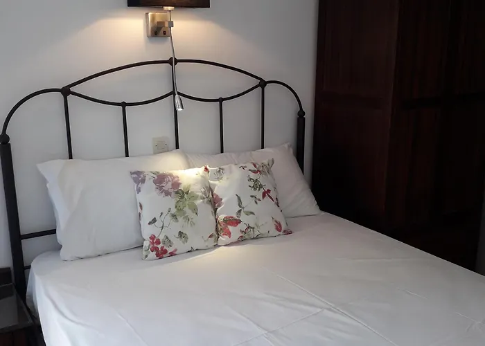 Anerrousa Guest house