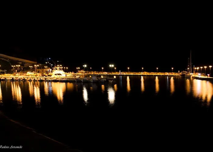 Anerrousa 3* Loutra (Kythnos)